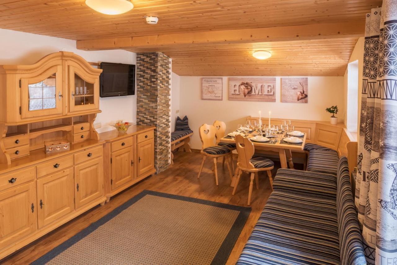 Bergspitz Luxury Appartement Warth  Phòng bức ảnh
